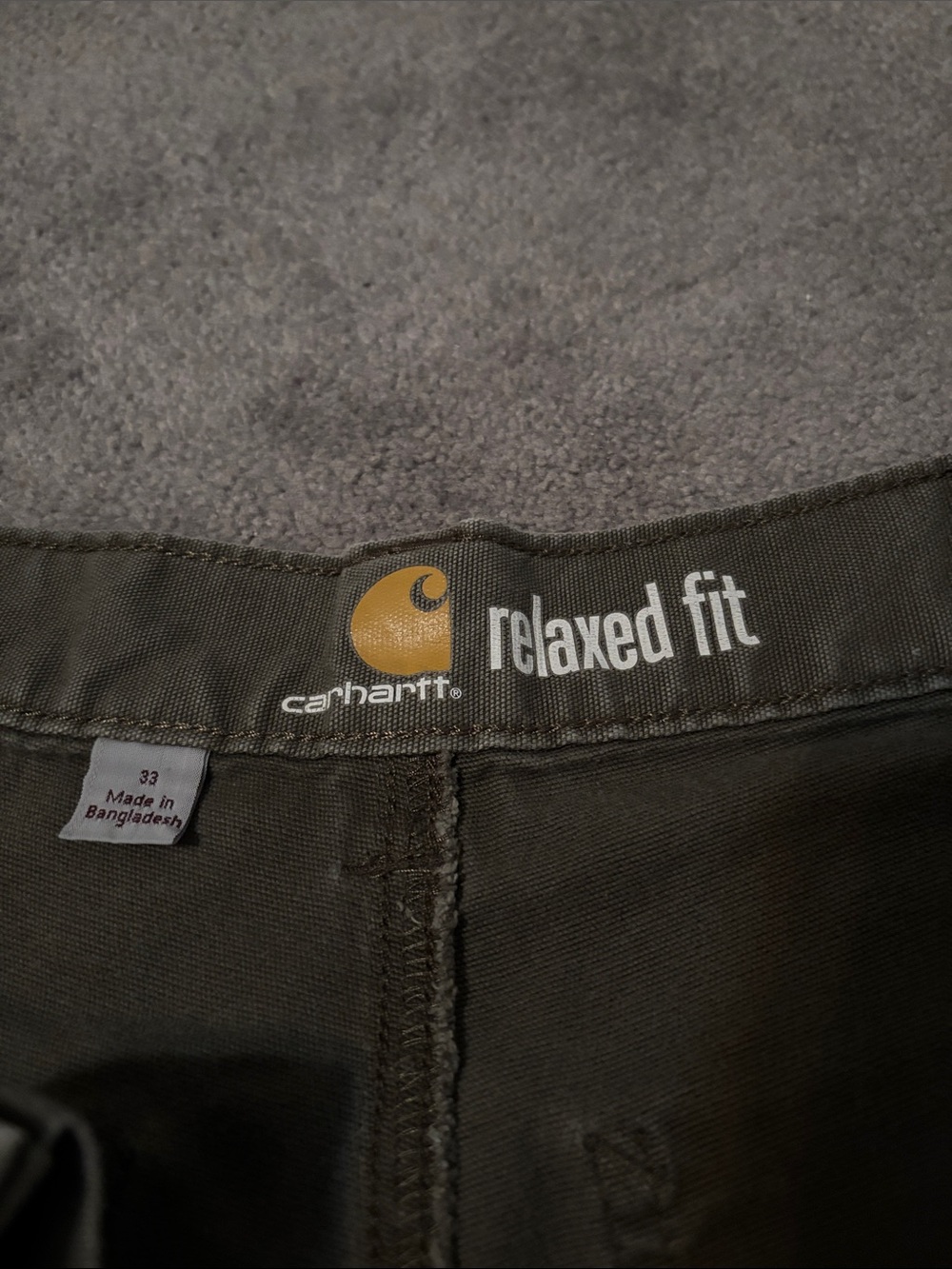 Carhartt Men's Olive Green Relaxed-Fit Flat Front Shorts